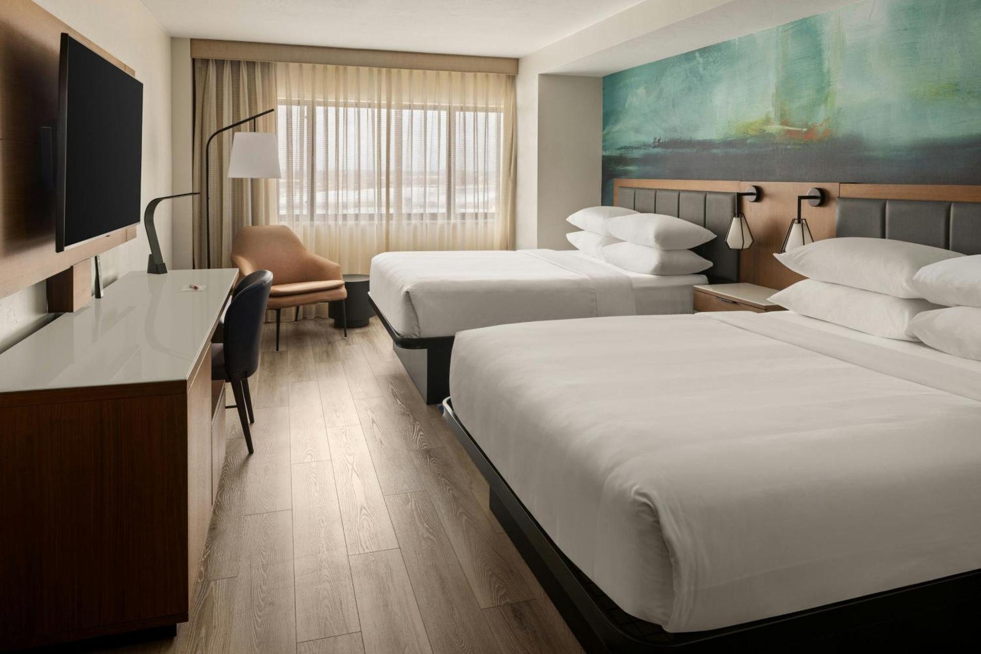 Oshkosh Marriott Waterfront Hotel & Convention Center Dış mekan fotoğraf