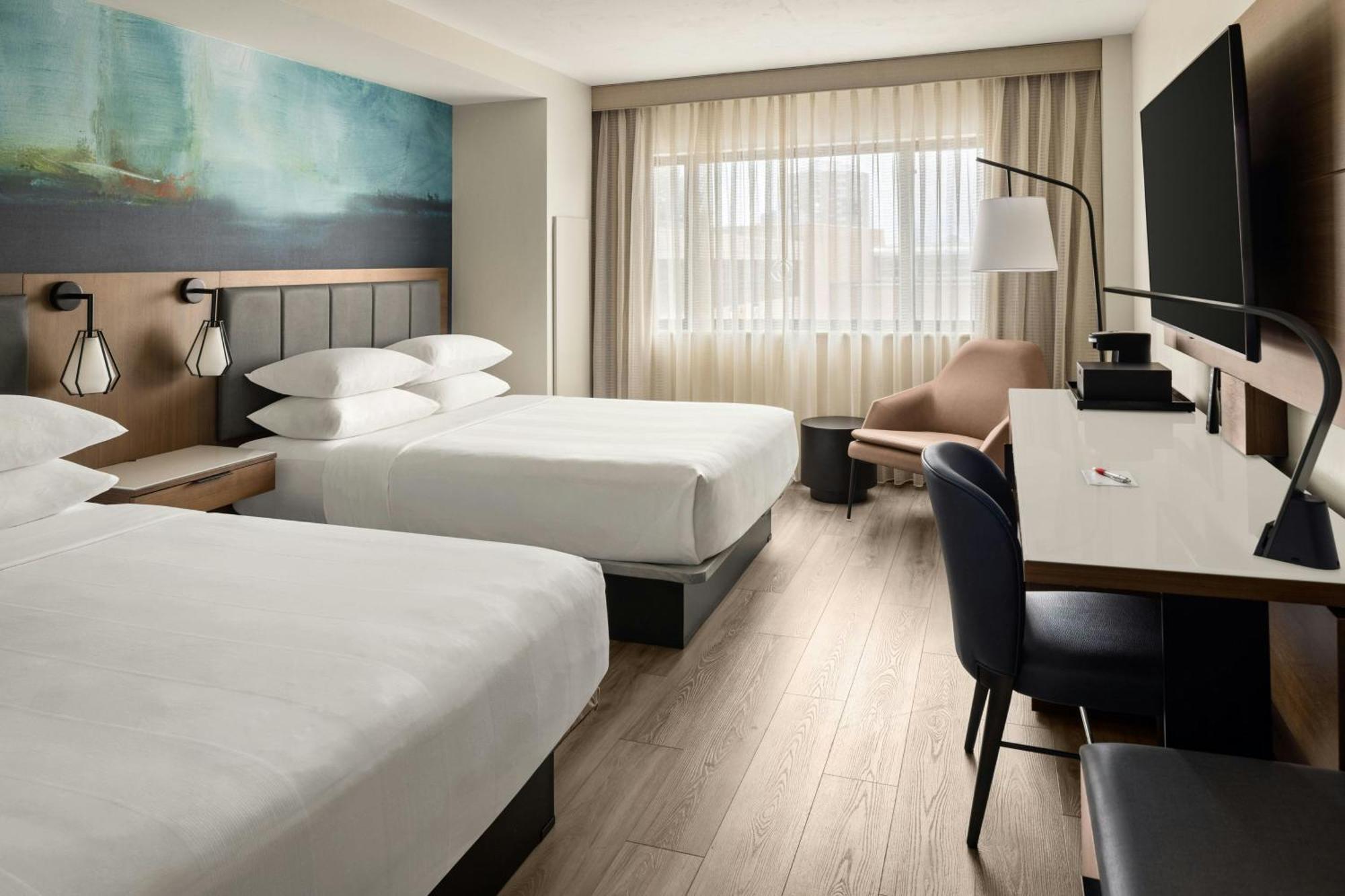 Oshkosh Marriott Waterfront Hotel & Convention Center Dış mekan fotoğraf